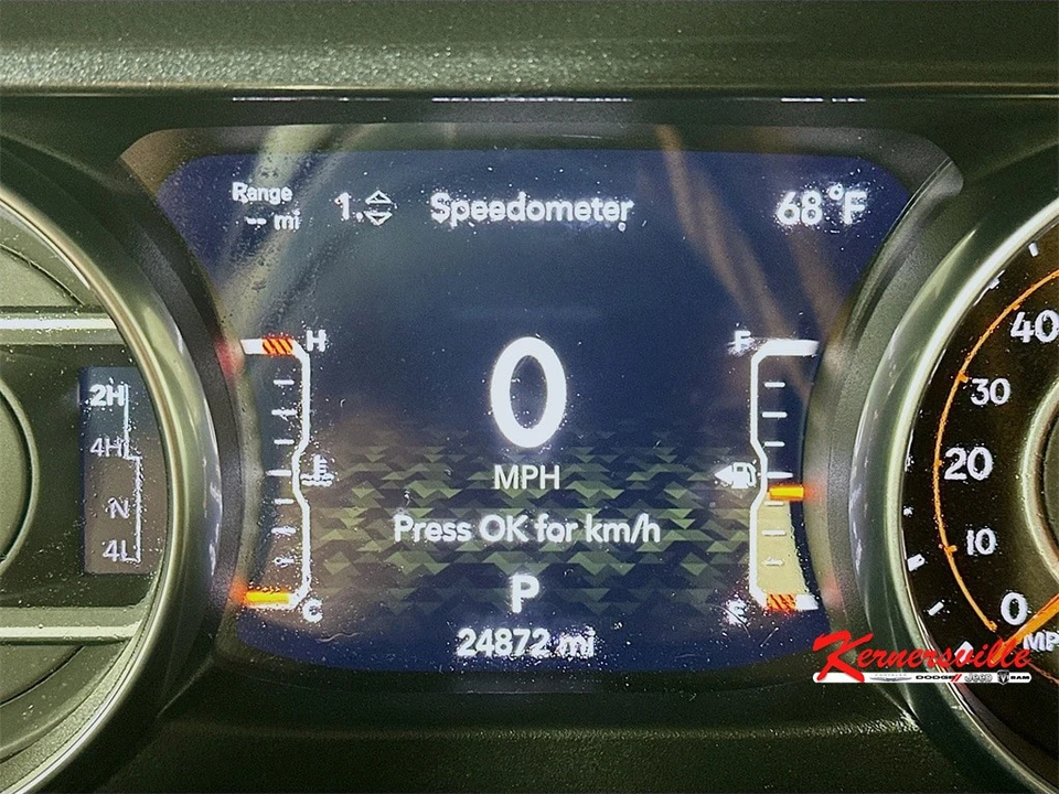 2023 Jeep JL Wrangler - Image 15 of 21