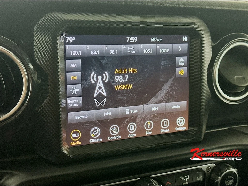 2023 Jeep JL Wrangler - Image 17 of 21