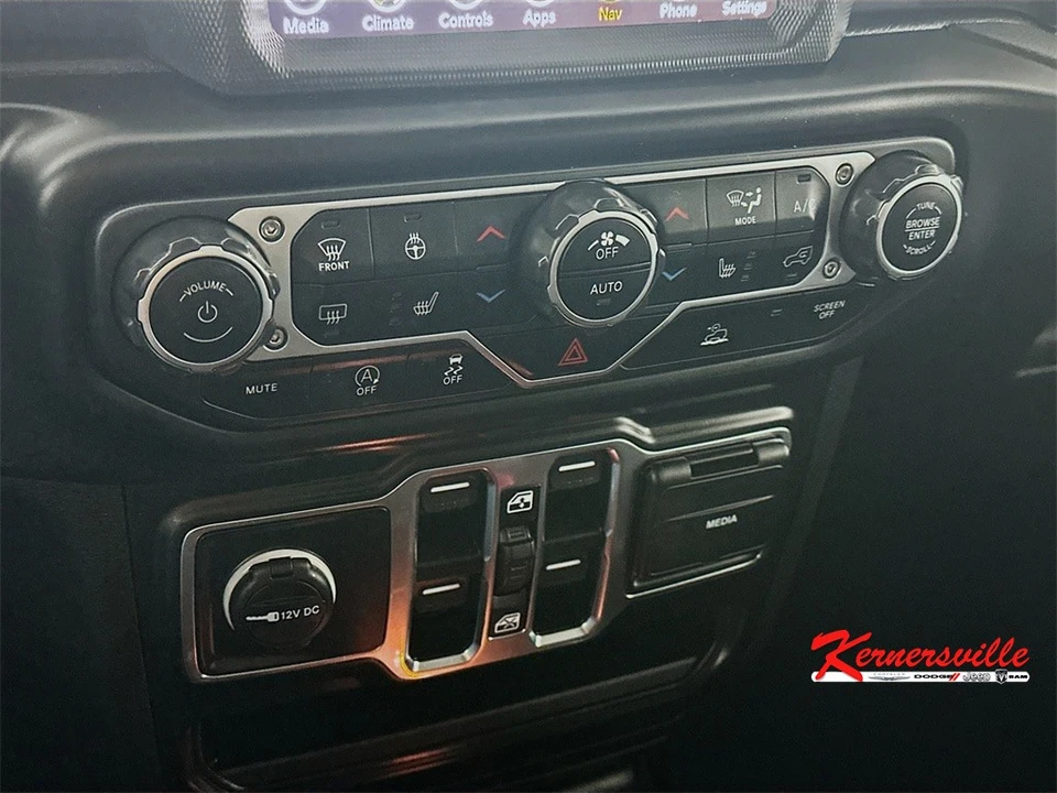 2023 Jeep JL Wrangler - Image 18 of 21