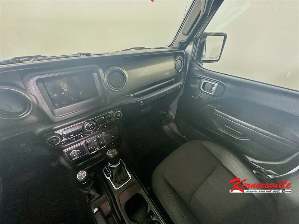 2023 Jeep JL Wrangler - Image 11 of 21