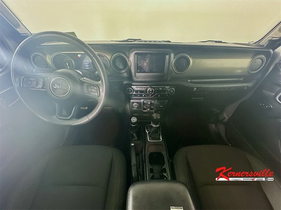 2023 Jeep JL Wrangler - Image 10 of 21