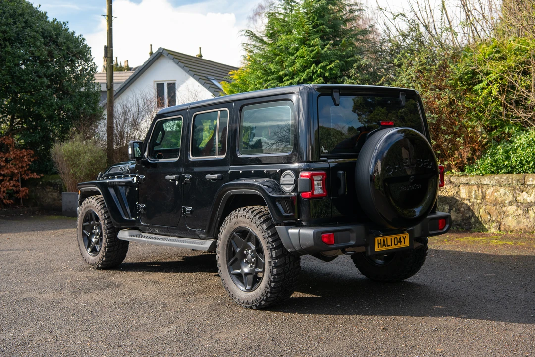 2023 Jeep JL Wrangler - Image 5 of 31