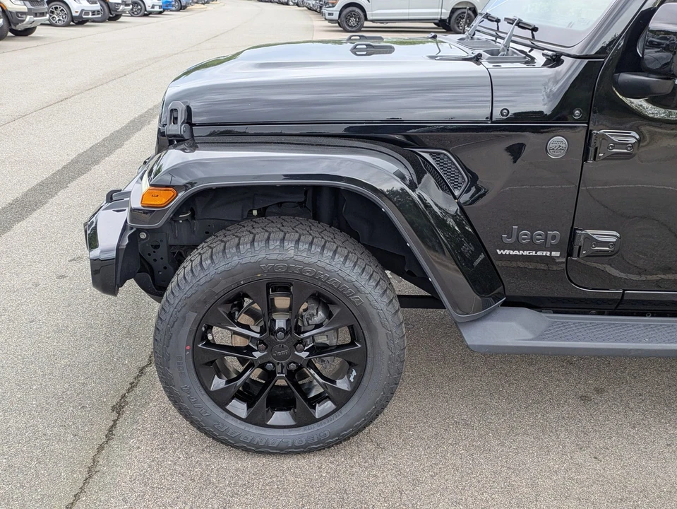 2023 Jeep JL Wrangler - Image 11 of 31