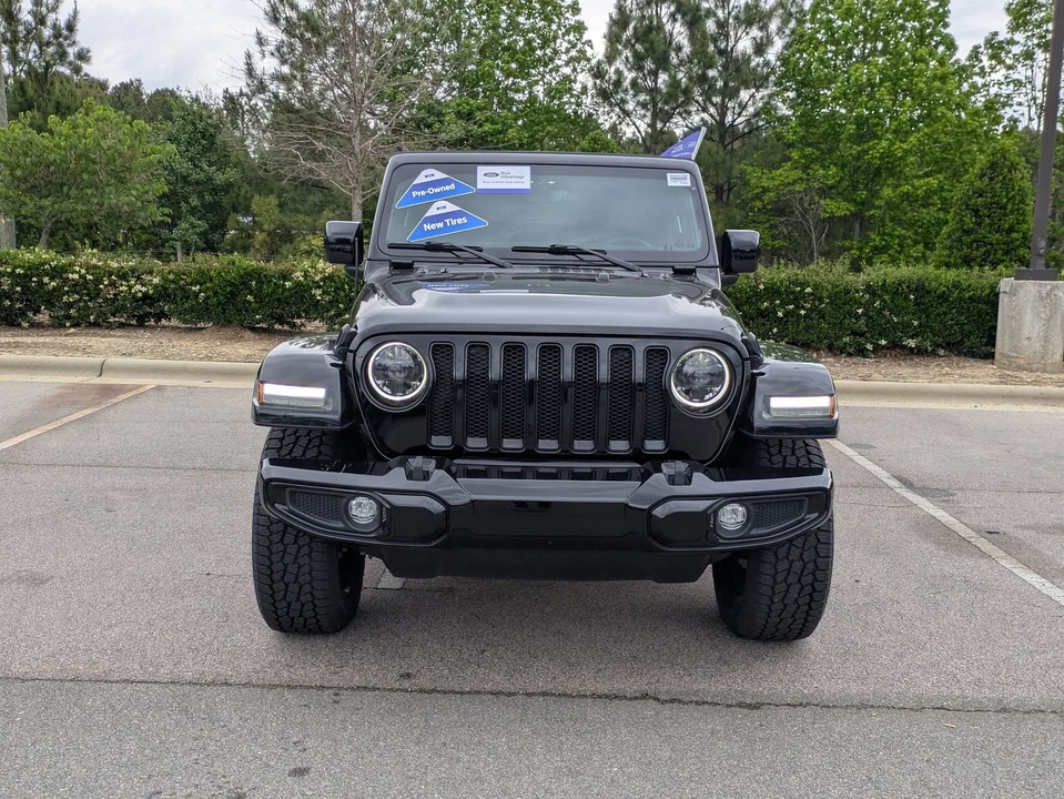 2023 Jeep JL Wrangler - Image 9 of 31