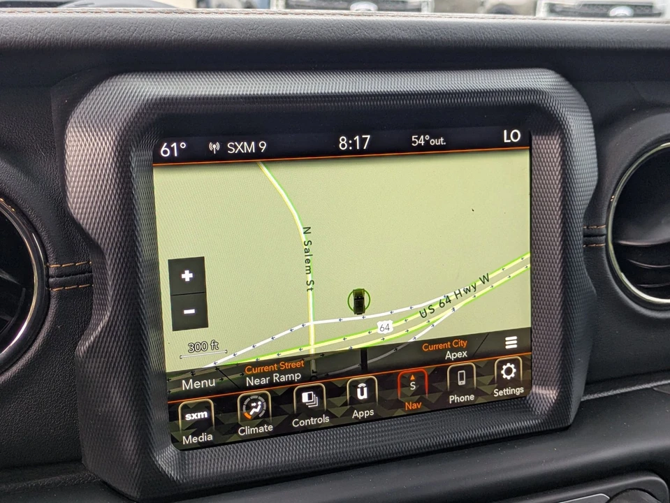 2023 Jeep JL Wrangler - Image 23 of 31