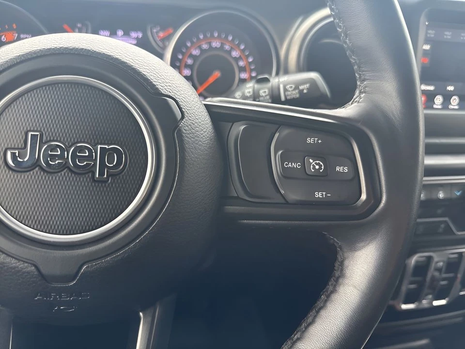 2023 Jeep JL Wrangler - Image 14 of 31