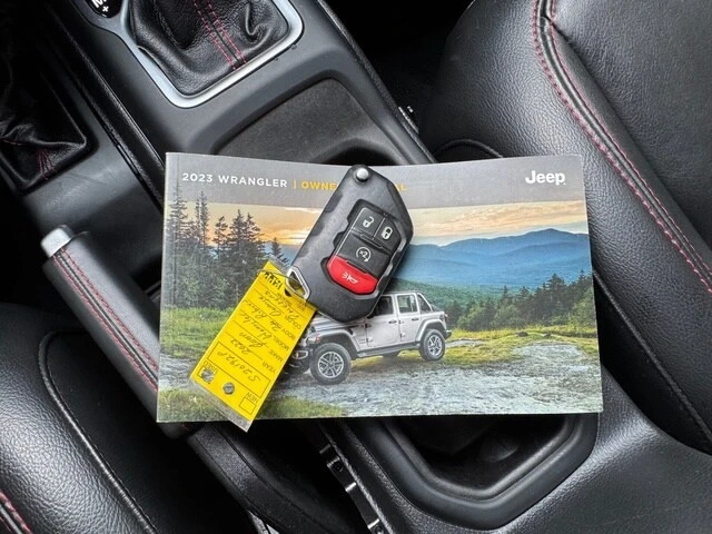 2023 Jeep JL Wrangler Rubicon 392 - Image 30 of 31