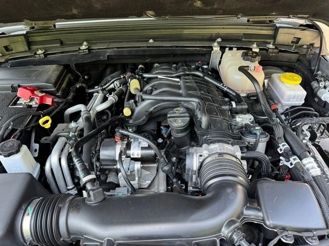 2023 Jeep JL Wrangler - Image 9 of 27