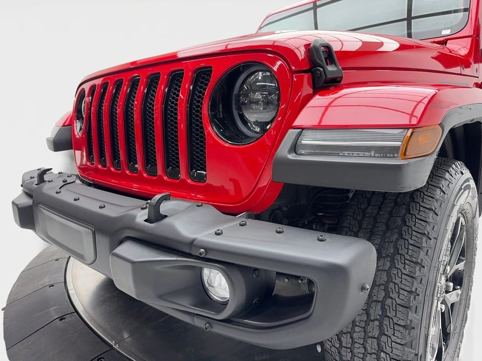2023 Jeep JL Wrangler - Image 5 of 12