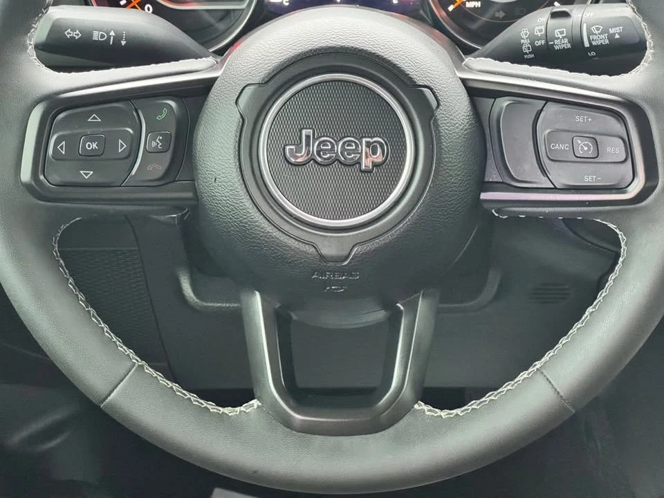 2023 Jeep JL Wrangler - Image 20 of 20