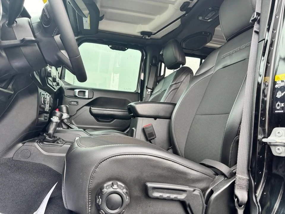 2023 Jeep JL Wrangler - Image 17 of 20