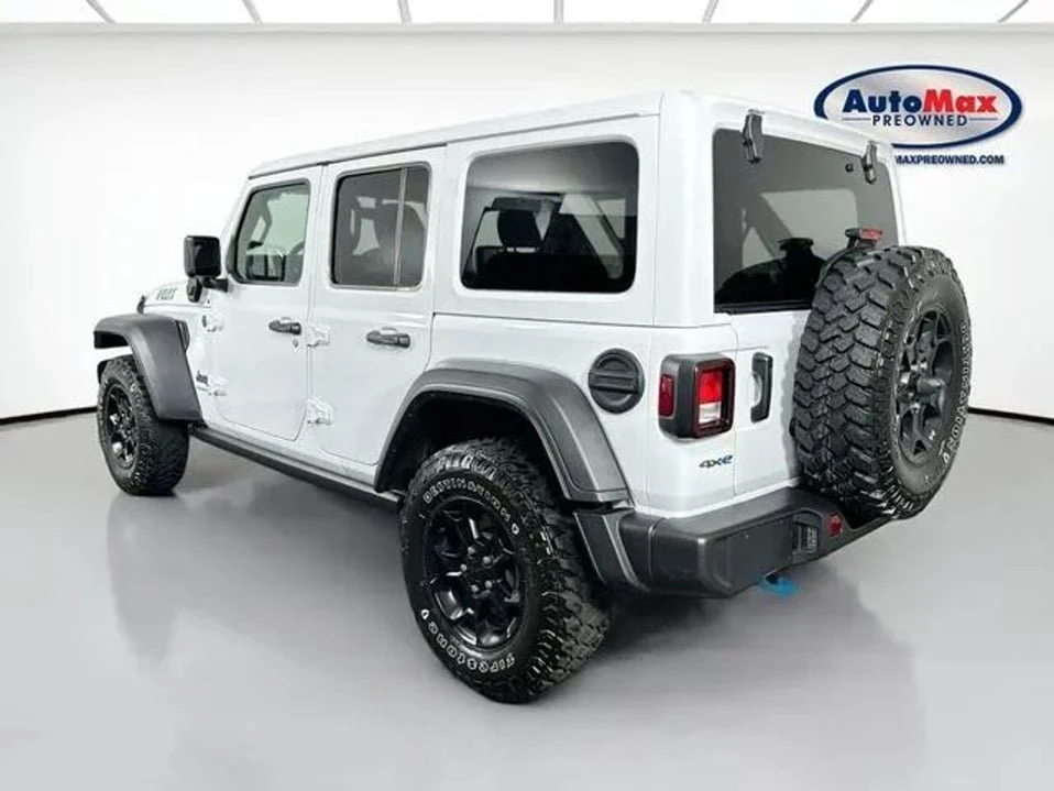 2023 Jeep JL Wrangler - Image 5 of 20