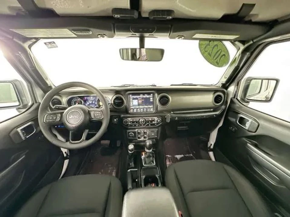 2023 Jeep JL Wrangler - Image 3 of 20
