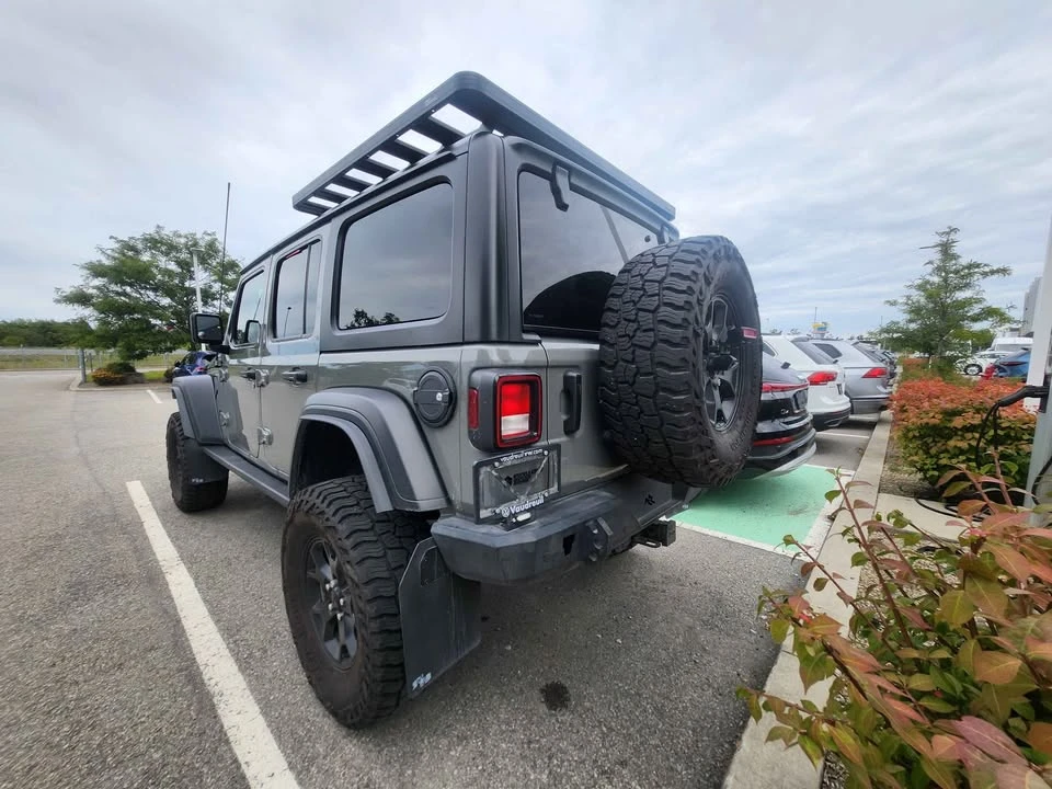 2023 Jeep JL Wrangler - Image 7 of 15