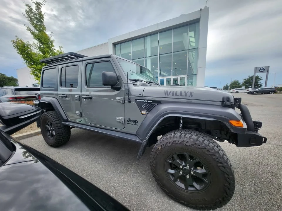 2023 Jeep JL Wrangler - Image 8 of 15