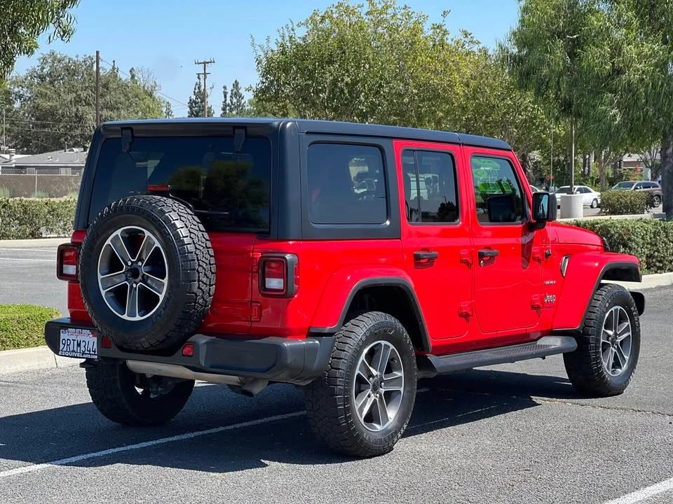 2023 Jeep JL Wrangler - Image 10 of 20