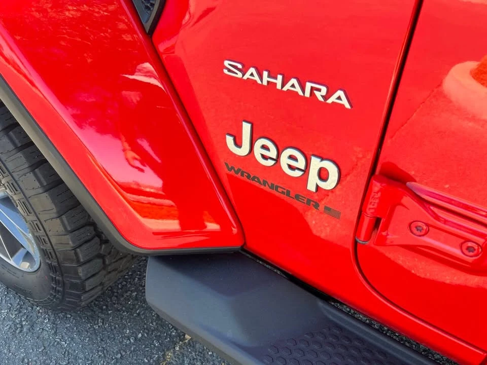 2023 Jeep JL Wrangler - Image 14 of 20