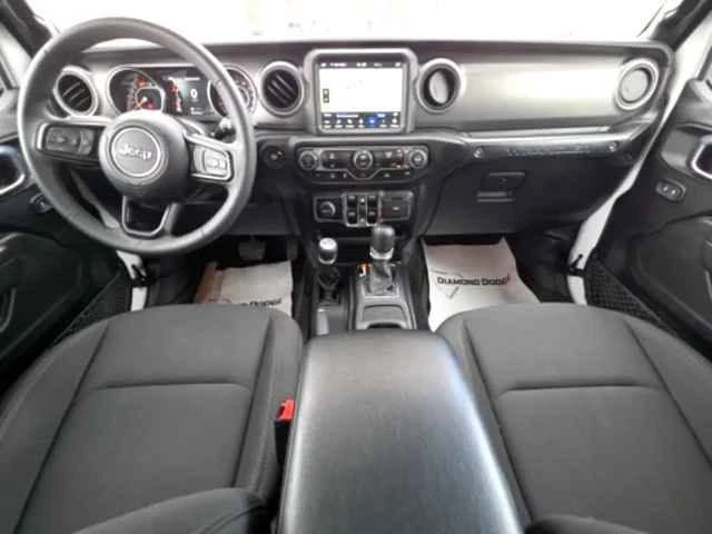 2023 Jeep JL Wrangler - Image 5 of 11
