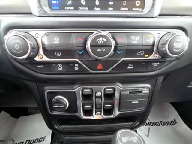 2023 Jeep JL Wrangler - Image 7 of 11