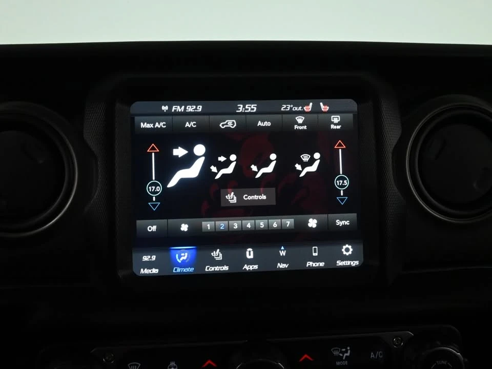 2023 Jeep JL Wrangler - Image 17 of 20