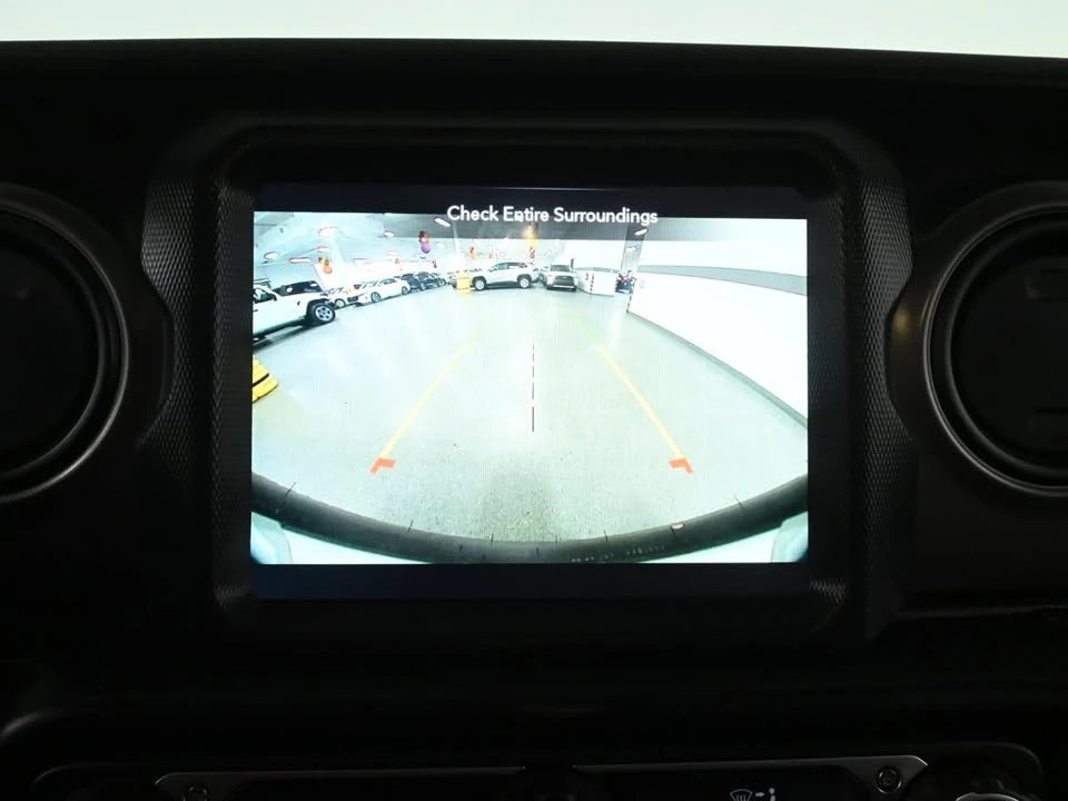 2023 Jeep JL Wrangler - Image 18 of 20