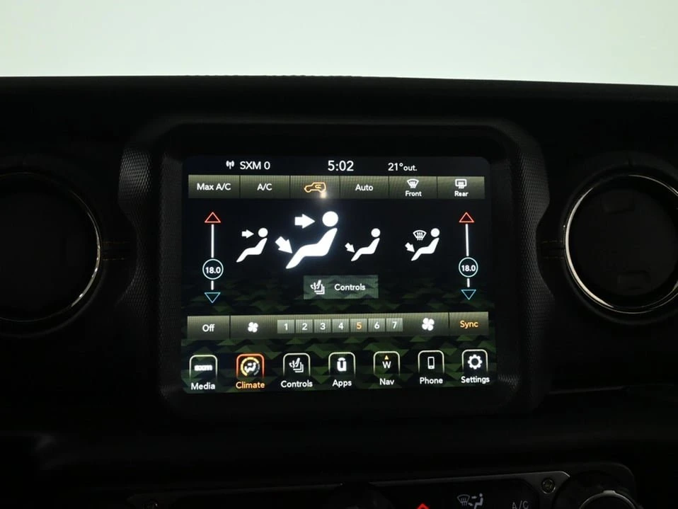 2023 Jeep JL Wrangler - Image 19 of 20