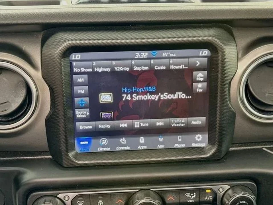 2023 Jeep JL Wrangler - Image 14 of 20