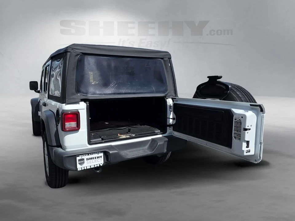2023 Jeep JL Wrangler - Image 8 of 10