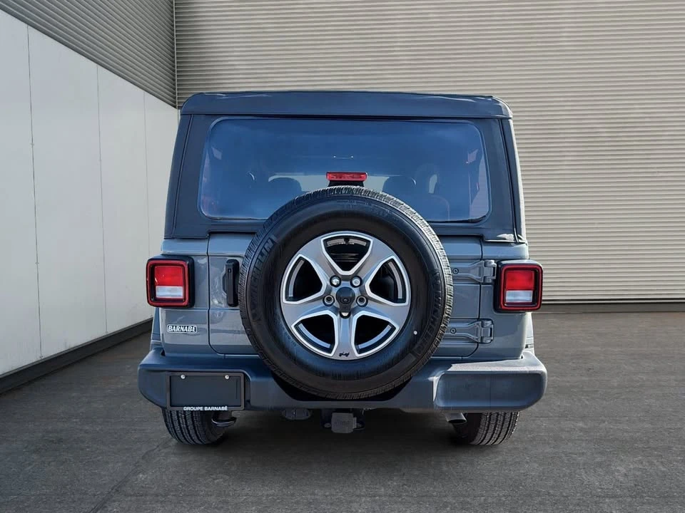 2023 Jeep JL Wrangler - Image 3 of 10