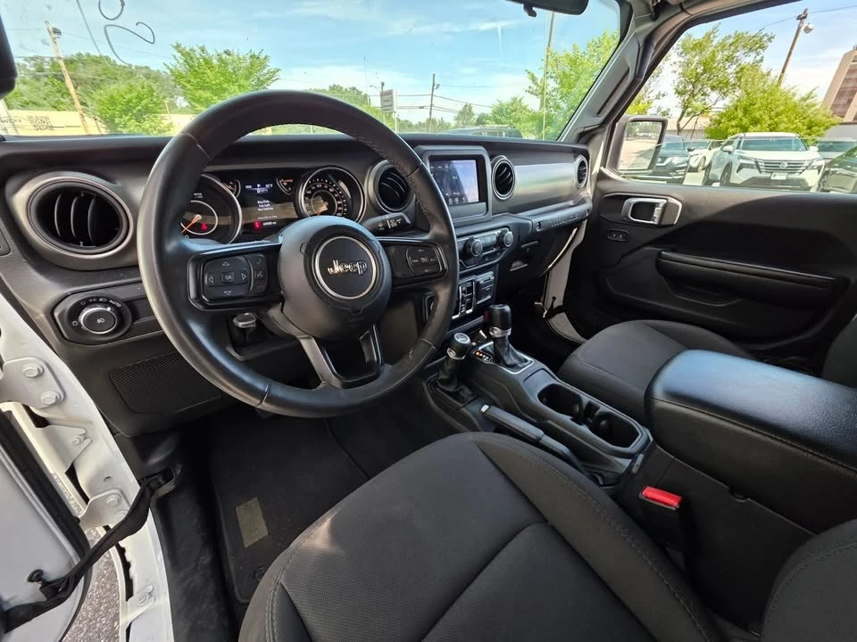 2023 Jeep JL Wrangler - Image 10 of 10