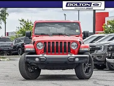 2023 Jeep Wrangler Sahara Altitude