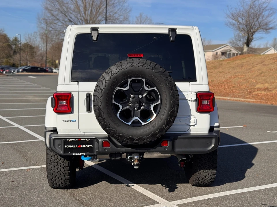 2023 Jeep JL Wrangler - Image 10 of 12