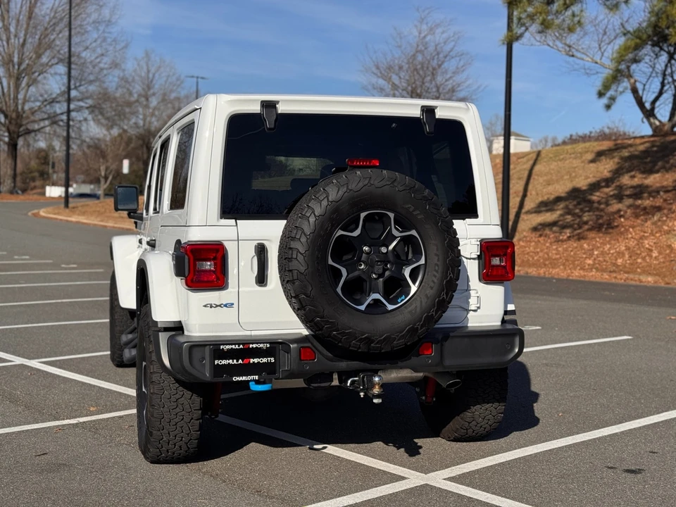 2023 Jeep JL Wrangler - Image 9 of 12