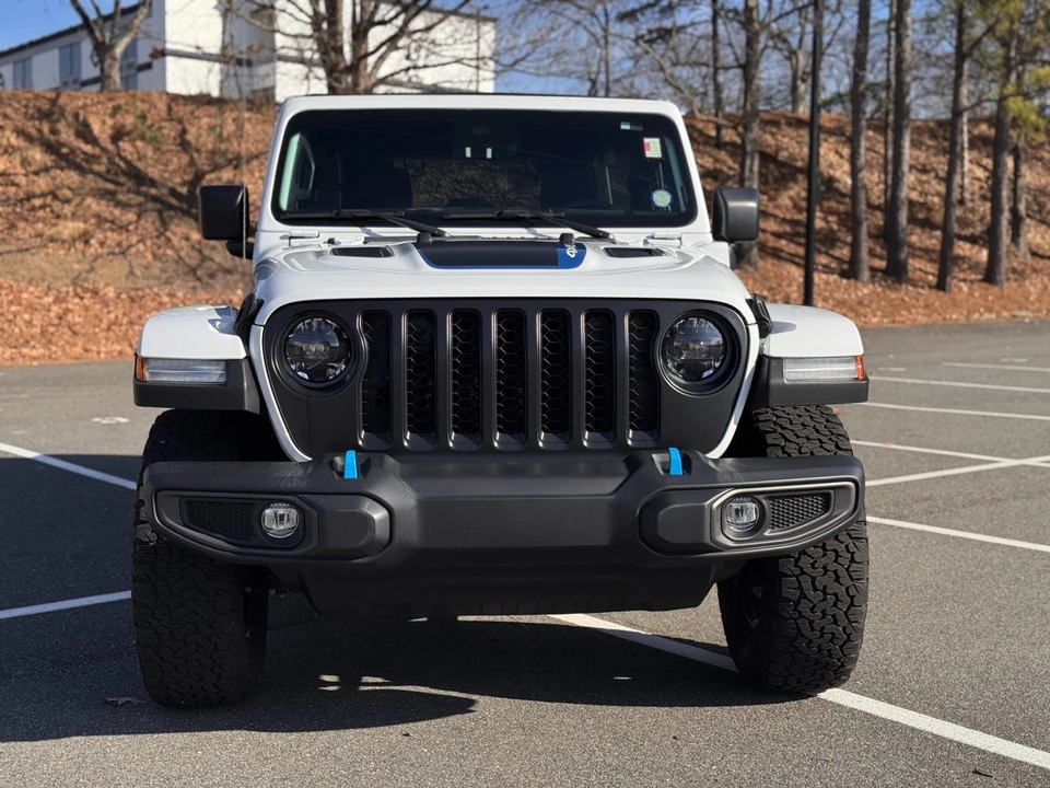 2023 Jeep JL Wrangler - Image 2 of 12