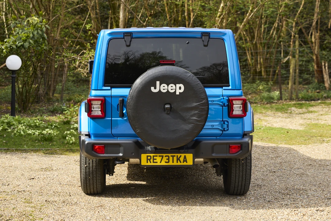 2023 Jeep JL Wrangler - Image 6 of 31