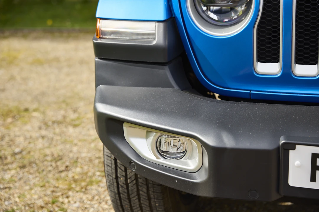 2023 Jeep JL Wrangler - Image 23 of 31