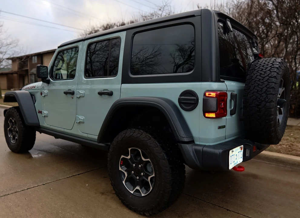 2023 Jeep JL Wrangler - Image 7 of 30