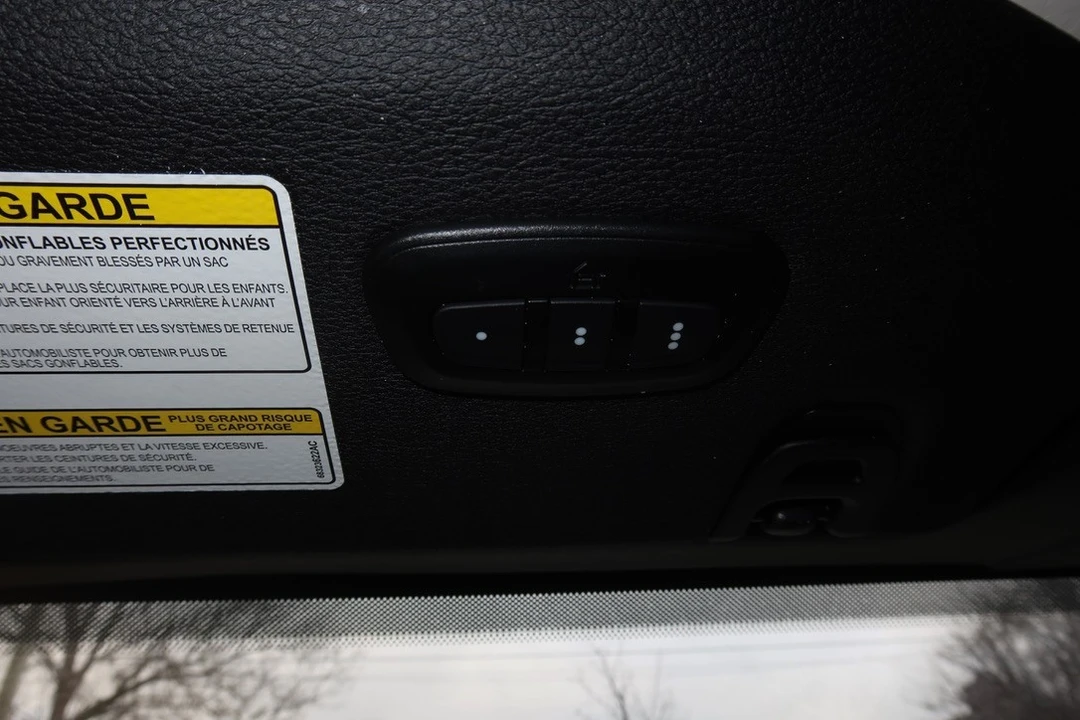 2023 Jeep JL Wrangler - Image 27 of 30