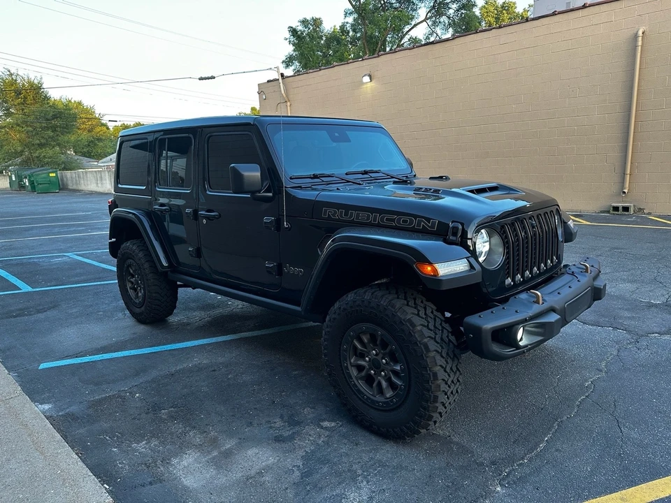 2023 Jeep JL Wrangler - Image 4 of 13