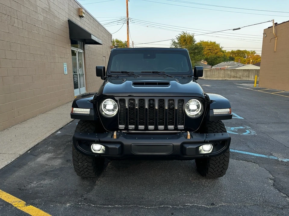 2023 Jeep JL Wrangler - Image 5 of 13