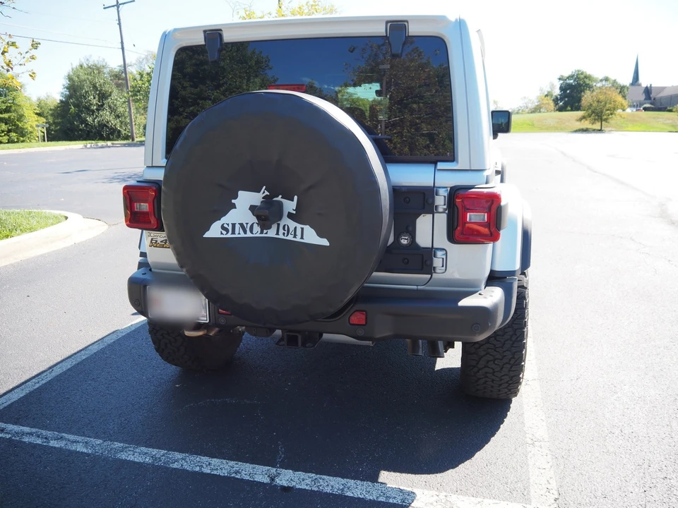 2023 Jeep JL Wrangler - Image 8 of 21