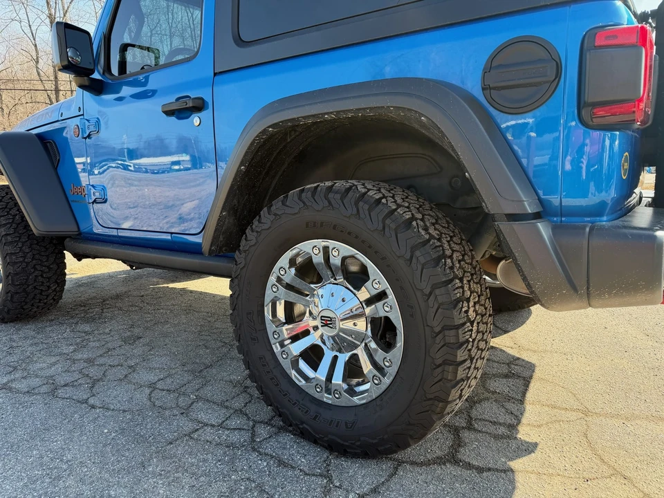 2023 Jeep JL Wrangler - Image 12 of 21