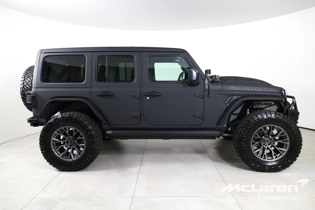 2023 Jeep JL Wrangler - Image 9 of 12