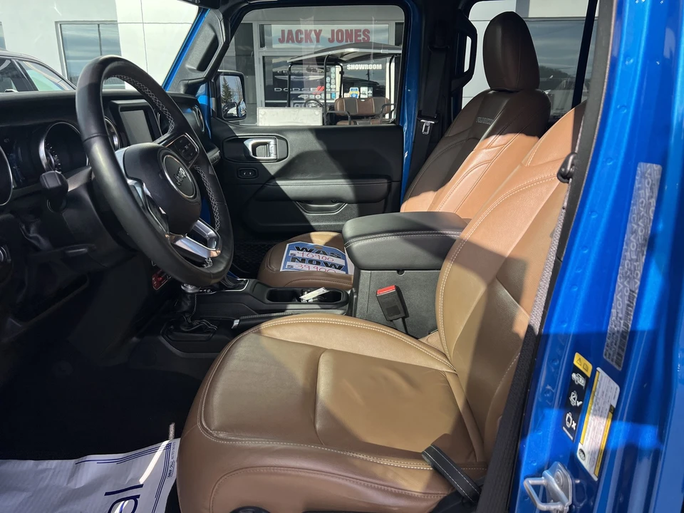2023 Jeep JL Wrangler - Image 16 of 21