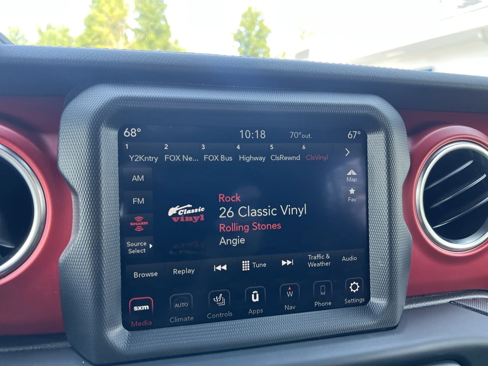 2023 Jeep JL Wrangler Rubicon 392 - Image 20 of 31