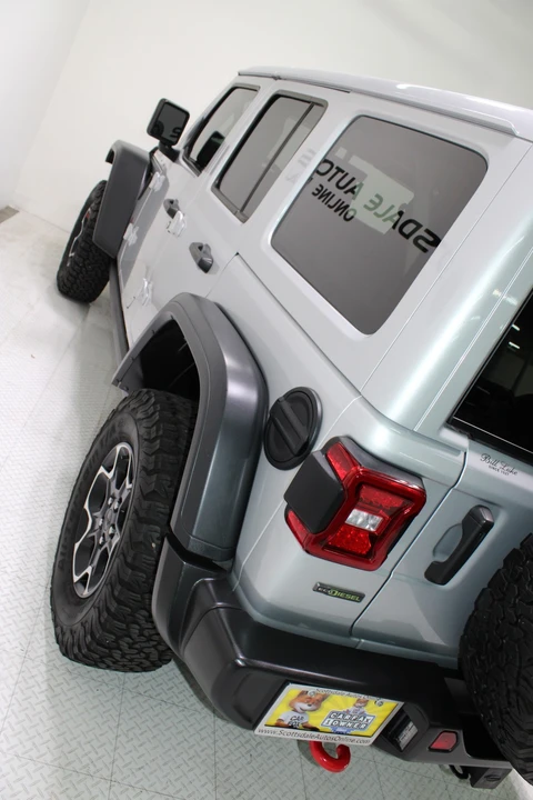 2023 Jeep JL Wrangler - Image 16 of 21