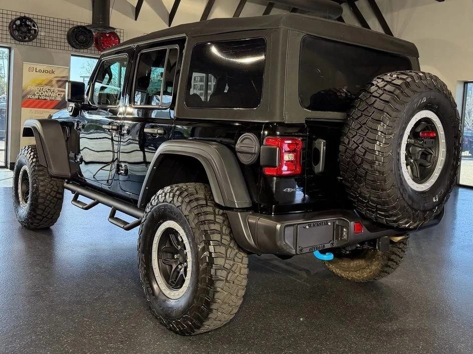 2023 Jeep JL Wrangler Rubicon 392 - Image 10 of 31