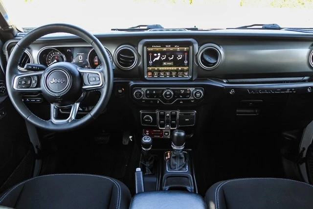 2023 Jeep JL Wrangler Rubicon 392 - Image 12 of 31