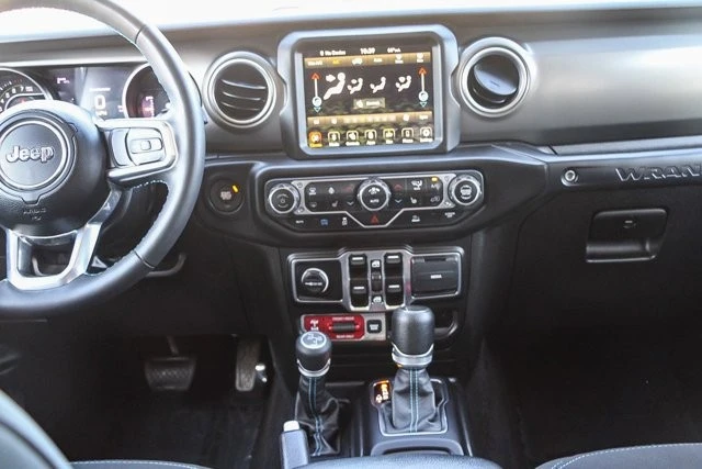 2023 Jeep JL Wrangler Rubicon 392 - Image 13 of 31