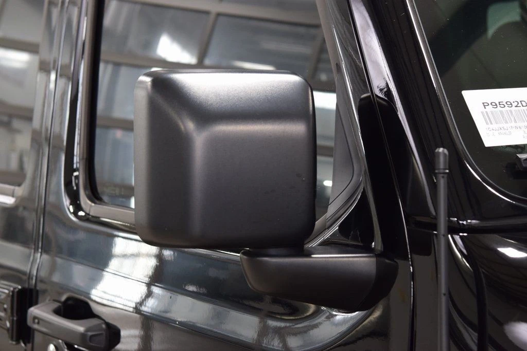 2023 Jeep JL Wrangler - Image 17 of 21